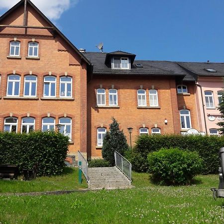 Gasthof Zum Alten Schulmeister Harra Bagian luar foto
