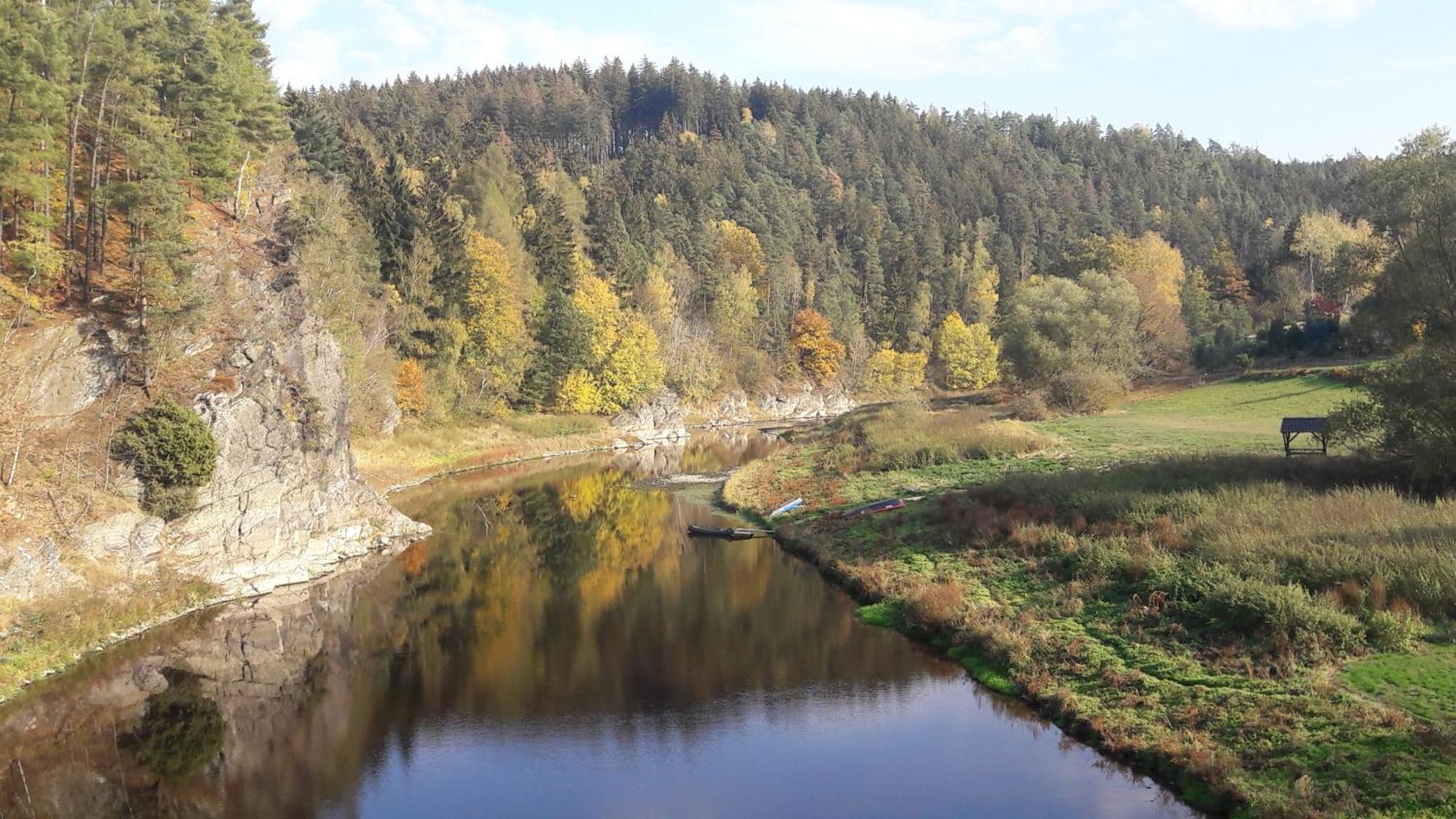 Gasthof Zum Alten Schulmeister Harra Bagian luar foto