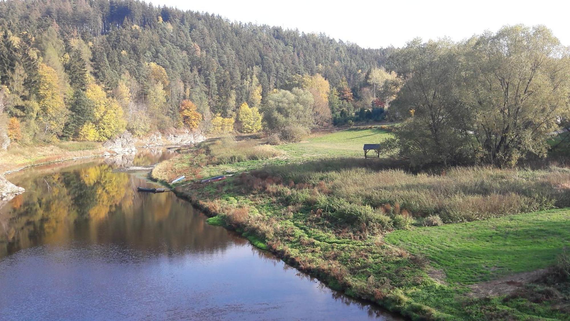 Gasthof Zum Alten Schulmeister Harra Bagian luar foto