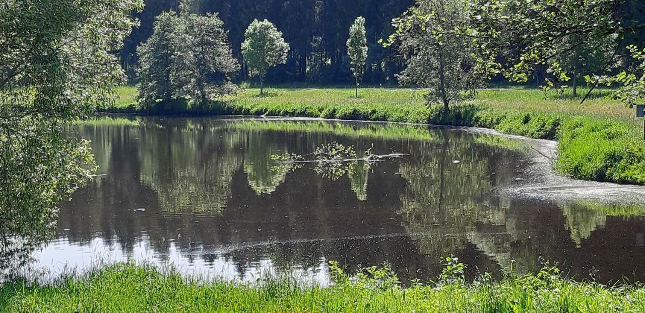 Gasthof Zum Alten Schulmeister Harra Bagian luar foto